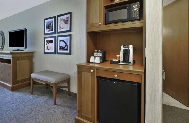 Classic Comfort in the Heart of the City | 2 Units w/ Pool & Breakfast