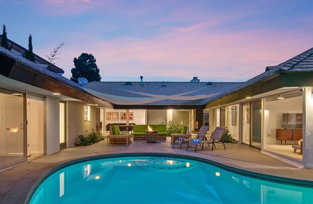 Classic LA Mid-Century 4Bed/4Bath - Heated Pool