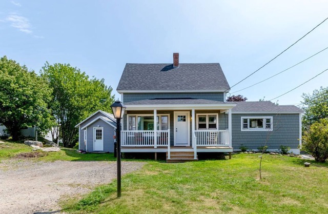Cottage classique du Maine dans un beau petit village de pêcheurs