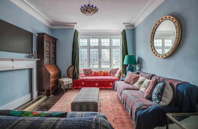 Classic Victorian House & Garden, 25 mins from Central Museums