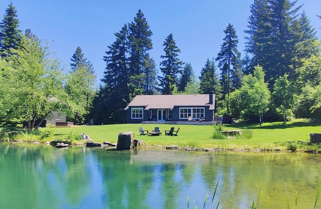 Cle Elum Pond Paradise, Cle Elum Pond Paradise