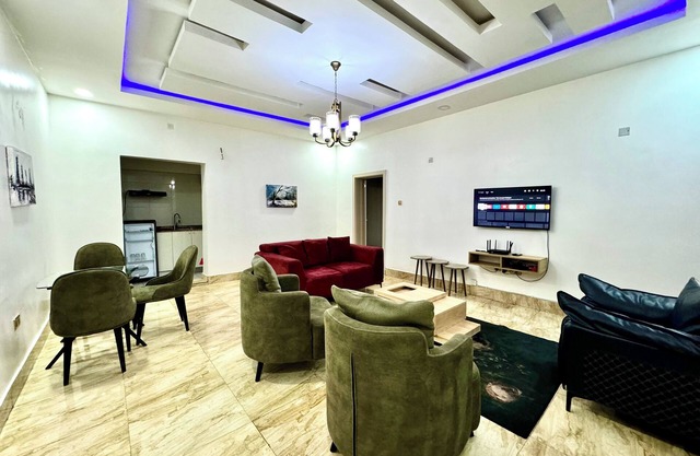 CLEAN 1 BEDROOM FLAT +WiFi, KITCHEN & 24Hrs LIGHT with AC.