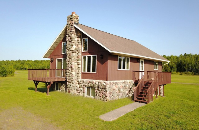 Propre, spacieuse, calme et privée, Courte distance de Indianhead Mountain