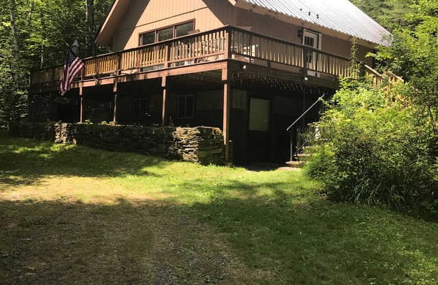 Chalet confortable et propre situé au coeur des montagnes blanches