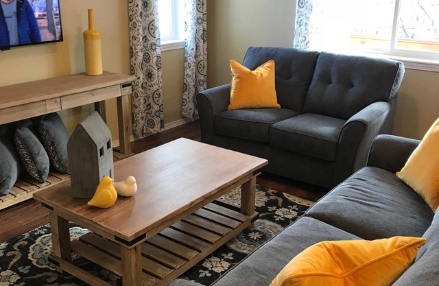 Maison propre, confortable et pratique de trois chambres