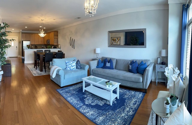 CLEAN!!! Downtown Davidson Condo - Style, Comfort, and Location you can't beat!