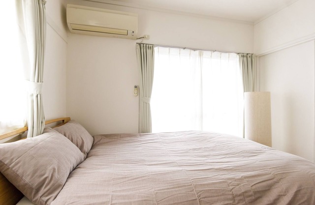 Clean STAY in renovated room/High speed WiFi/ Comfortable 1DK with excellent access from the nearest station.