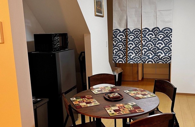 Charming 2-story Japanese house, new hot spot in Osaka GAMOYON 5 min to stations