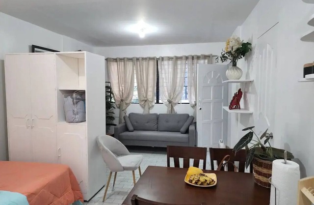 Clean Transient house, short stay