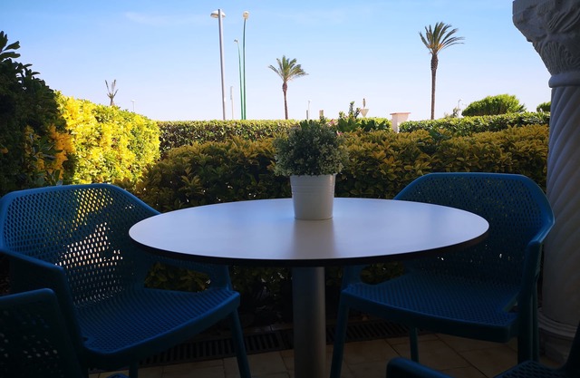 Appartement propre ,bien entretenu sur plage d'Empúriabrava, ambiance familiale