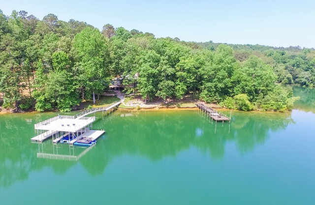 Clear Creek Escape - Gorgeous double decker dock, swim dock and fishing pier