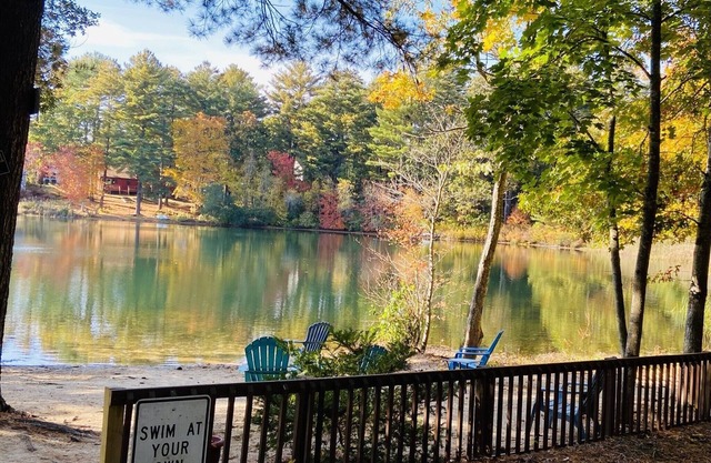 Clear Pond Penthouse Inn, propriété privée en bord de plage de Cape Cod à Plymouth!
