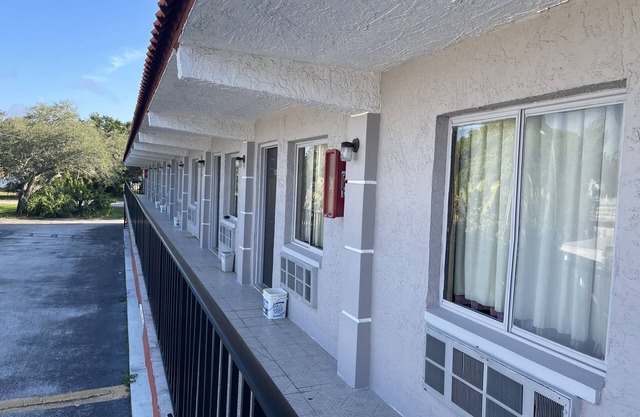 Clearwater Inn