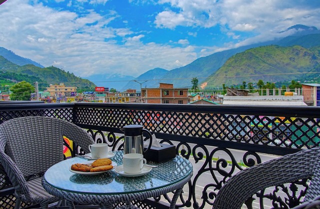 Click Hotel Bhuntar,Kullu-Bhuntar Airport