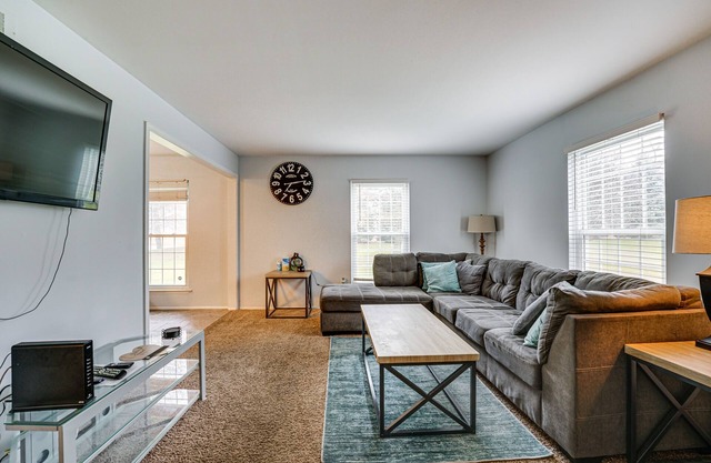 Clinton Township Condo Near L'anse Creuse Bay!