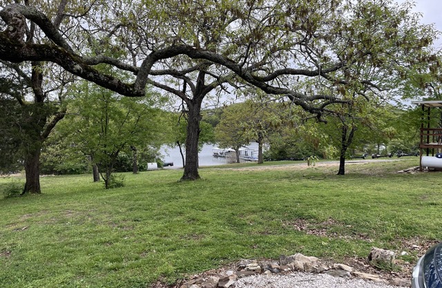 Great for fishermen!! Close to Aunt's Creek Campground!