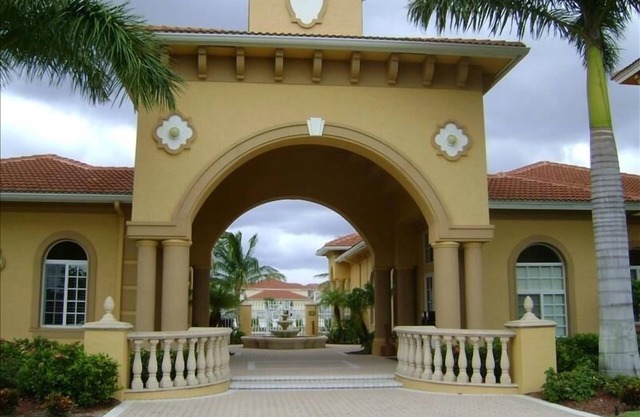 Fort Myers Vacation Rental Condo 2/2 dans les jardins de Beachwalk