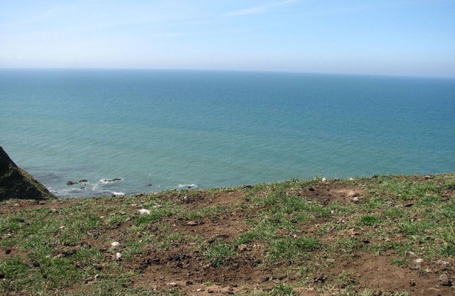 proche des plages de Bude, familial et convivial, village calme, wifi, parking privé