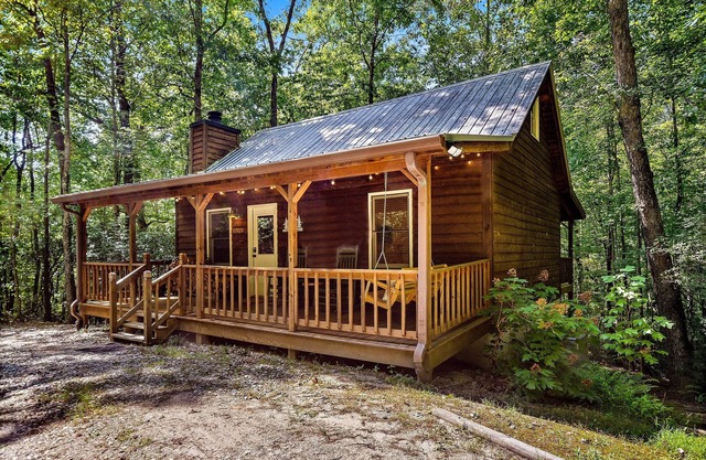Time To Relax At The Cozy Cabin 10 Min to Helen