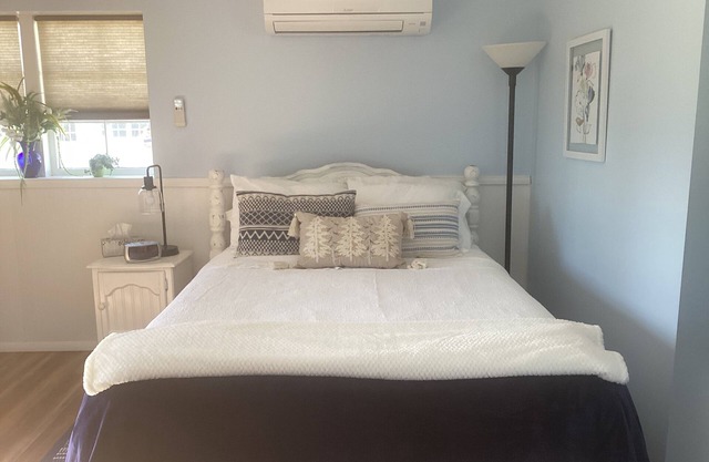 Close to Oxford and Miami U. Pet friendly, and away from college shenanigans
