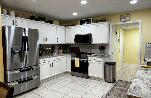 Close to Raeford, Southern Pines, Fayetteville and Fort Liberty!