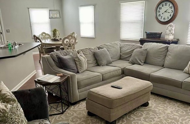 Close to UK, Keeneland and downtown. Rare Country living in the city.