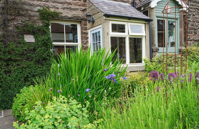 Cloudberry Cottage, BIRCHOVER
