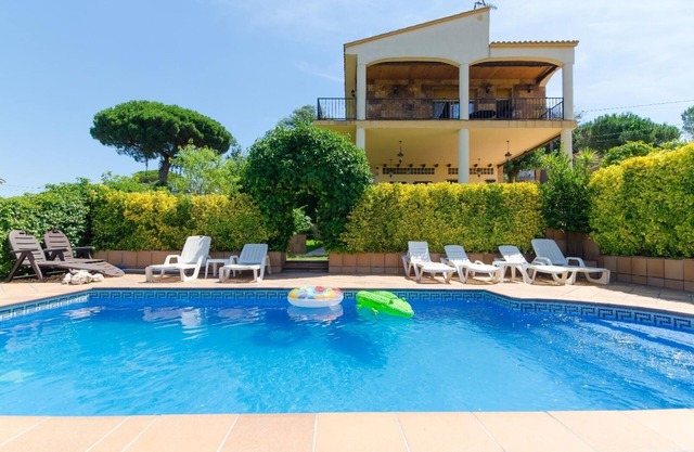 Club Villamar - Villa à 2 étages, sous le soleil espagnol, dotée d’une piscine privée avec la mer...