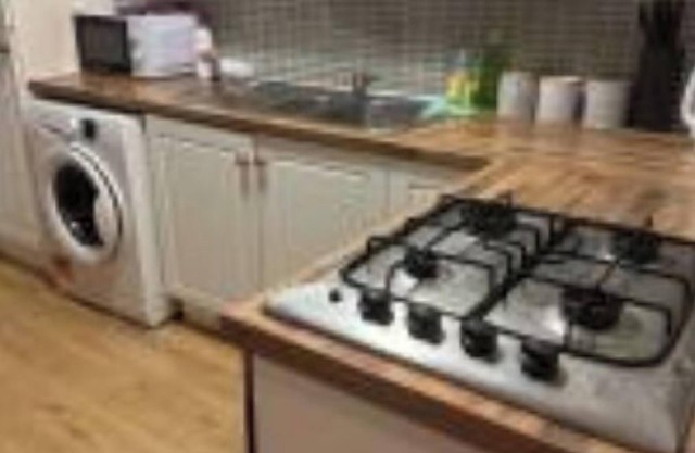 Clydebank Cozy 3bdr flat near Glasgow