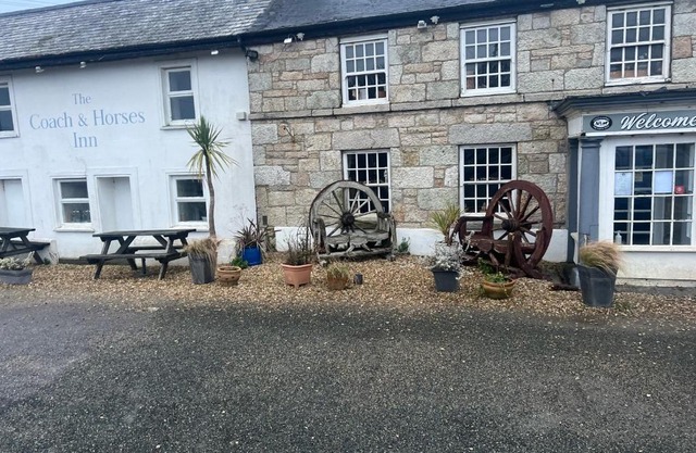 Coach and Horses INN
