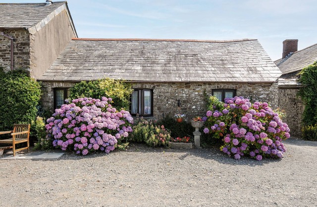 Coach House Cottage, KILKHAMPTON