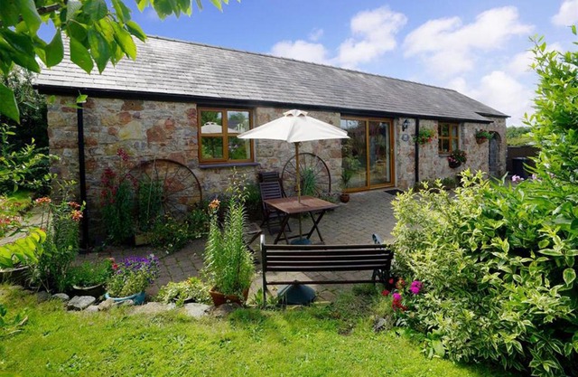 Coach House Faner