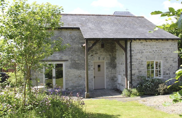 Coach House dans le pittoresque village de Mere