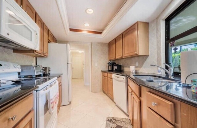 Coastal 3 bed 2 bath Beach Oasis