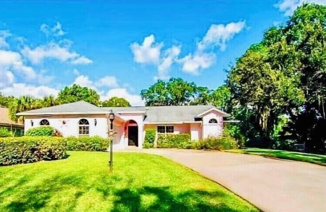 ☀️🌴COASTAL BEAUTIFUL Pool Home (1800 Sq/ft) All to Yourself! *