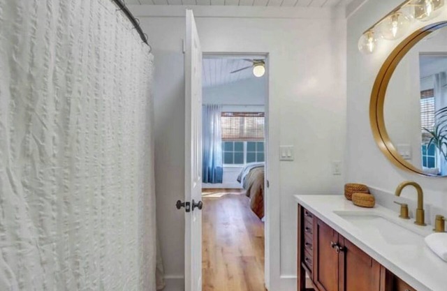 Coastal Cottage near DT Bluffton w/ Golf Cart