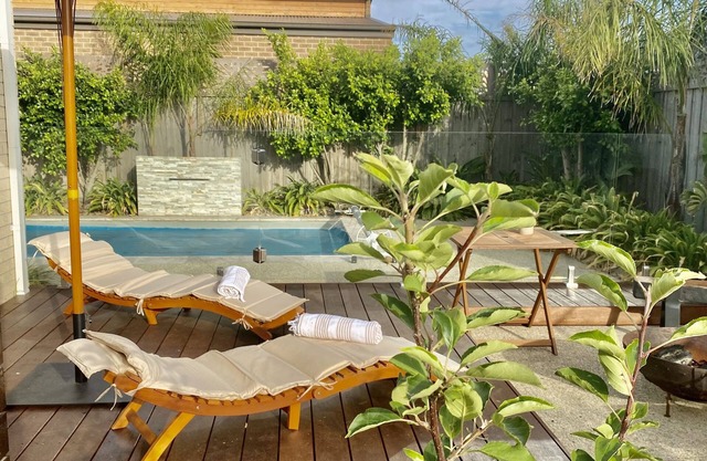 Coastal Get Away -10 mins from beach, bike trails, Lake Vic, shops, wineries!