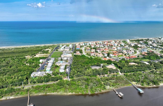New Listing Coastal Haven Condo | Flagler Beach - Ormond Beach | Beach Access | Pool | Pet Friendly