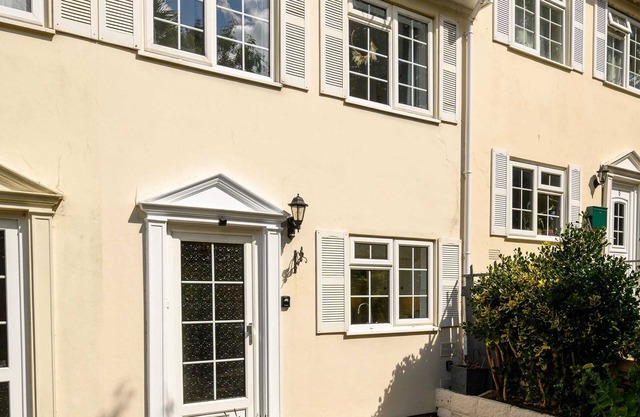 Coastal Haven in Ilfracombe by StayStaycations