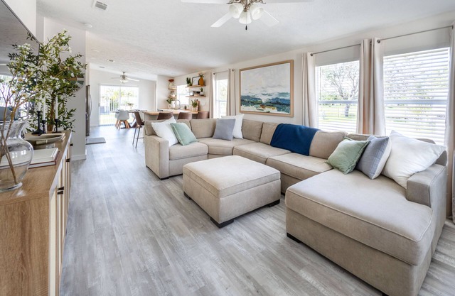 2-Bdrm Coastal Getaway - Minutes Away From The Beach!