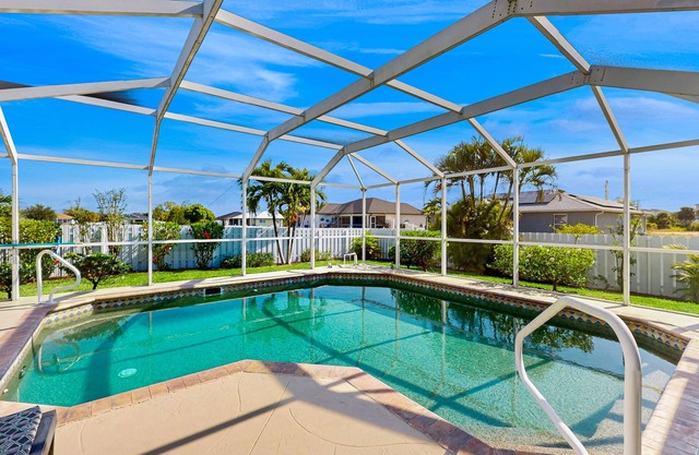 Coastal home with private pool, lanai, internet, and washer and dryer