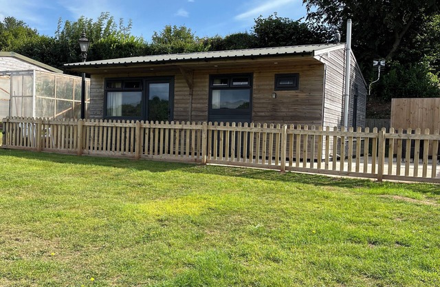 Converted Stables, , close to Maidencombe beach. Extra Let (VRBO 11214742)