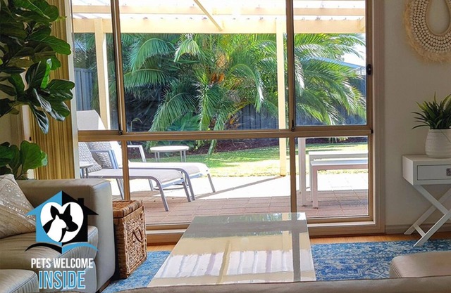 Coastal Vibe 4 chambres, 2 salles de bain Accueil - À quelques pas de la plage