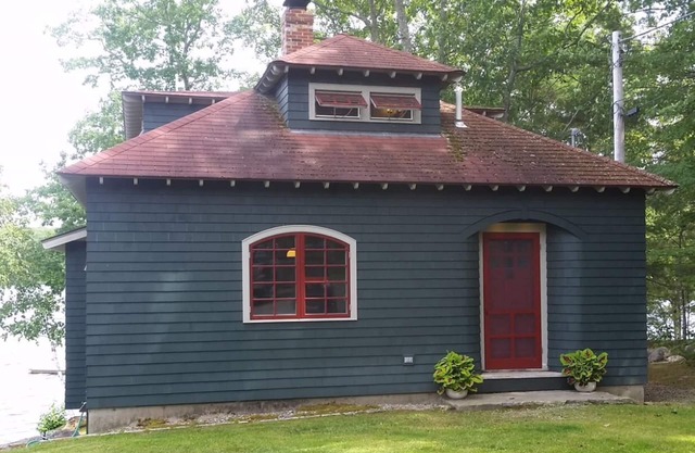 Coastal Village Cottage sur le lac Damariscotta - Custom construit un chalet unique