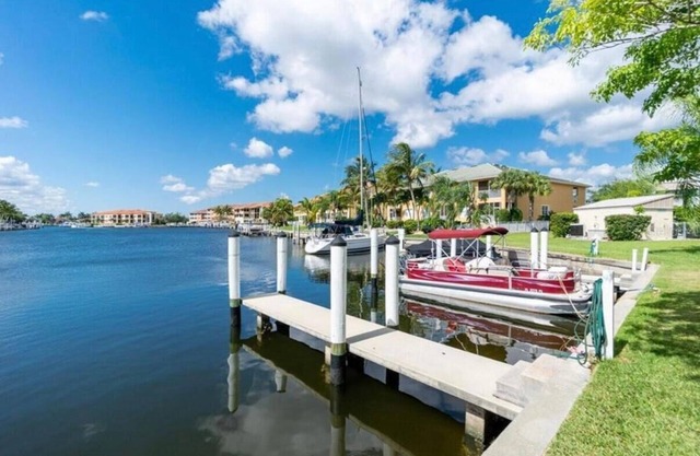 Coastal Waterfront Condo in Punta Gorda Isles