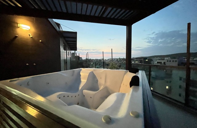 Cobertura Luxo com Jacuzzi