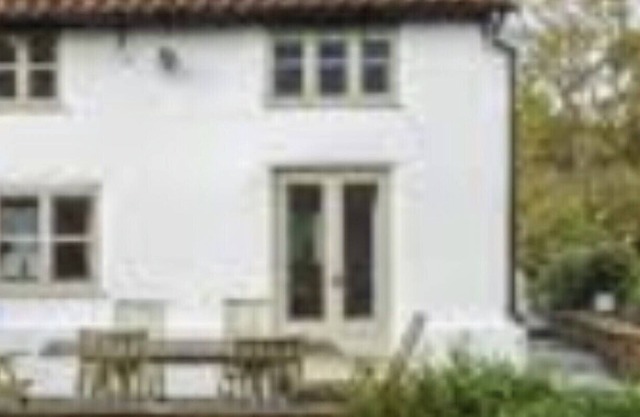 COBHAM COTTAGE