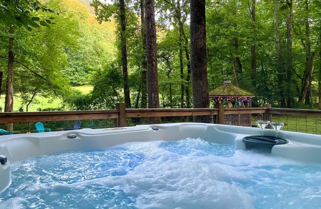 Coffee Creek Cabin
