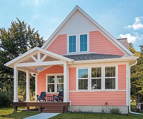 Coho Cottage, Village of Empire MI, Steps from SBD