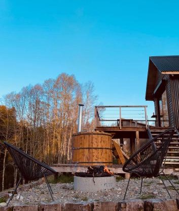 Colico Tiny Lodge - jacuzzi-Terraza